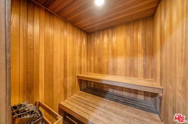 525 S Berendo Street 405, Los Angeles, CA 90020