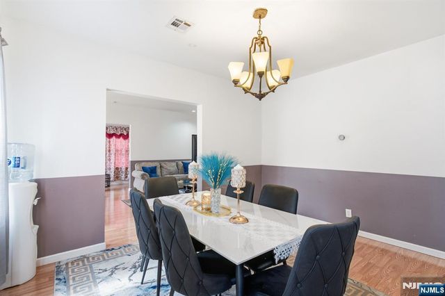 10 Lentz Place, Irvington, NJ 07111