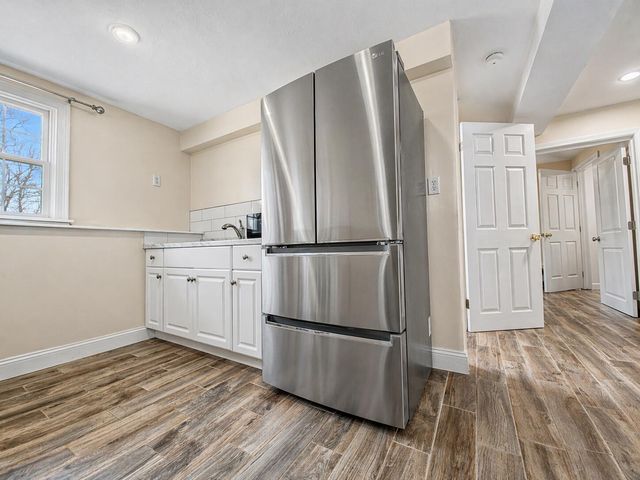 104 Seagate Lane, Hyannis, MA 02601