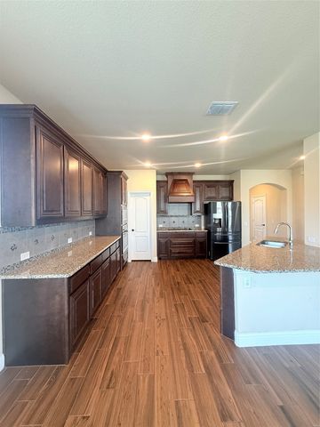 10000 White Pine Drive, Fort Worth, TX 76131