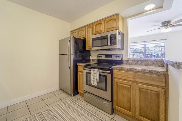 6020 Indrio Road 6, Fort Pierce, FL 34951