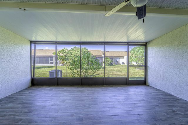 6020 Indrio Road 6, Fort Pierce, FL 34951