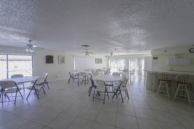 6020 Indrio Road 6, Fort Pierce, FL 34951