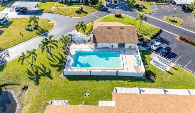 6020 Indrio Road 6, Fort Pierce, FL 34951