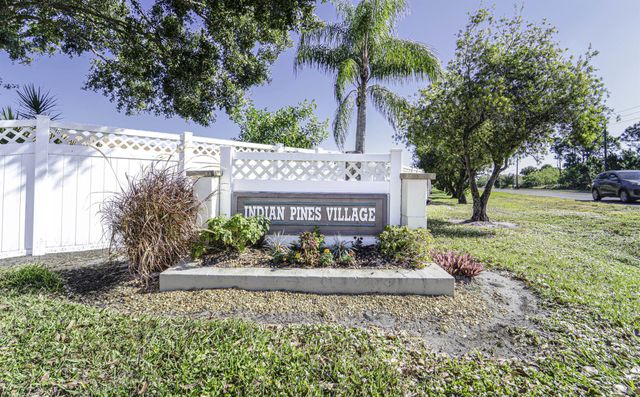 6020 Indrio Road 6, Fort Pierce, FL 34951