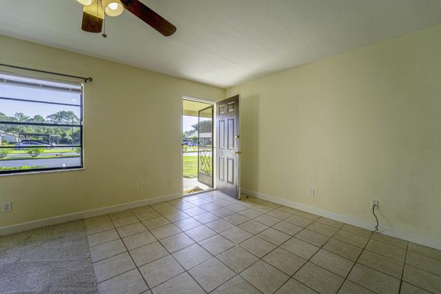 6020 Indrio Road 6, Fort Pierce, FL 34951