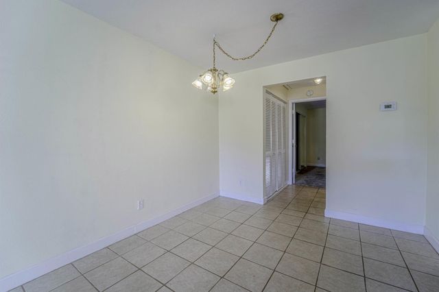 6020 Indrio Road 6, Fort Pierce, FL 34951