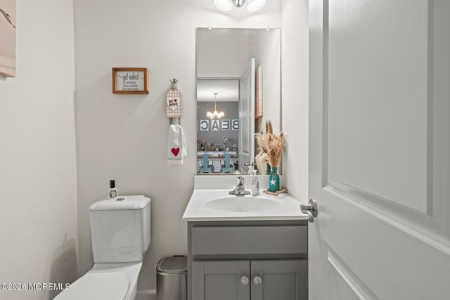 330 Hawthorne Lane, Barnegat, NJ 08005