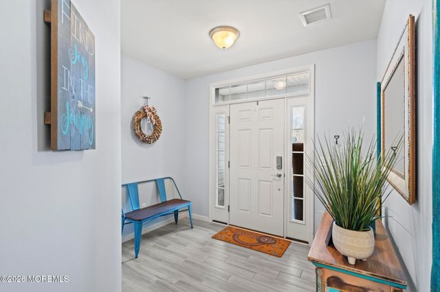 330 Hawthorne Lane, Barnegat, NJ 08005