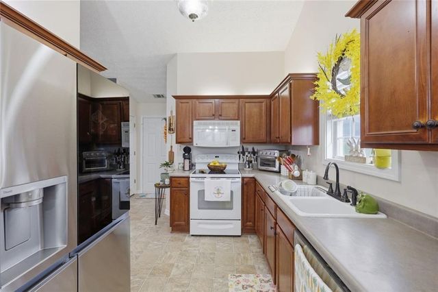 190 Bridgewater Drive, Mount Airy, GA 30563