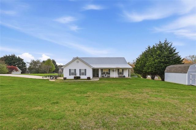 190 Bridgewater Drive, Mount Airy, GA 30563