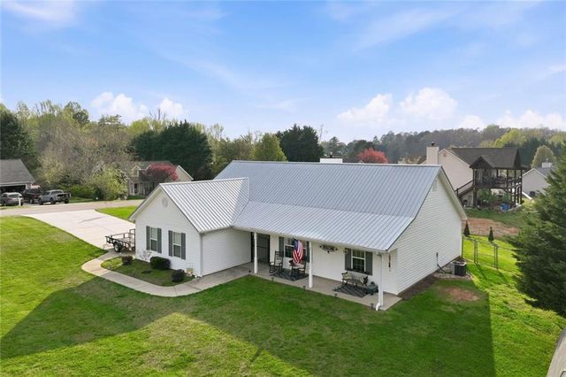 190 Bridgewater Drive, Mount Airy, GA 30563