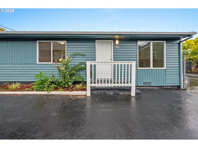 -1 Ne 111TH Ave, Portland, OR 97220