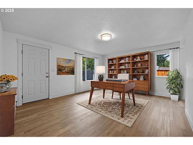 -1 Ne 111TH Ave, Portland, OR 97220