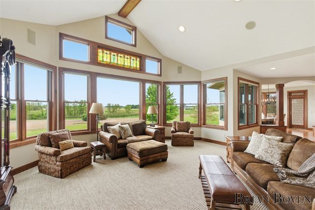 1740 7 Mile Road, Comstock Park, MI 49321