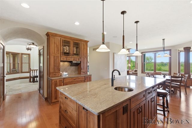 1740 7 Mile Road, Comstock Park, MI 49321