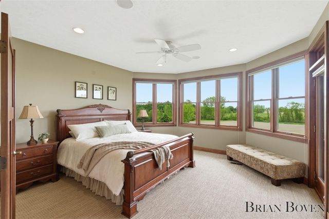 1740 7 Mile Road, Comstock Park, MI 49321