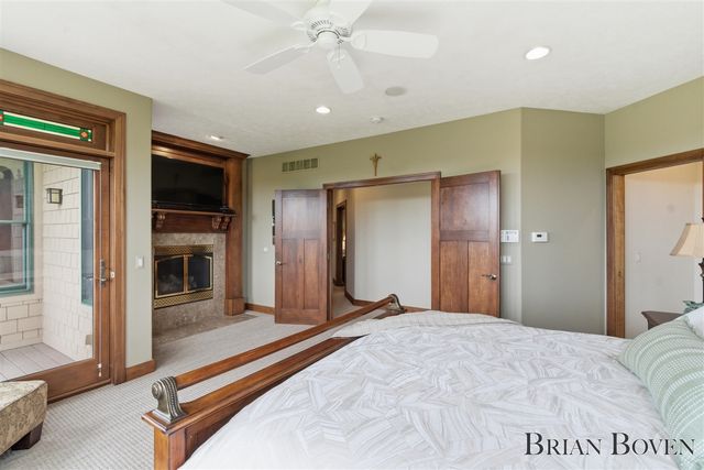 1740 7 Mile Road, Comstock Park, MI 49321