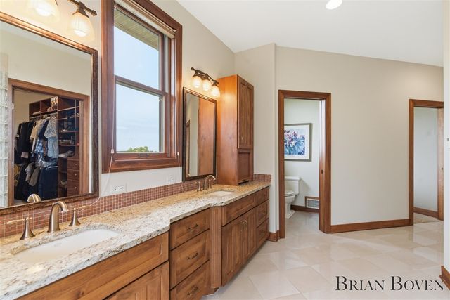 1740 7 Mile Road, Comstock Park, MI 49321