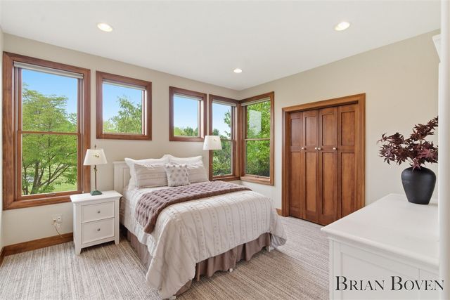 1740 7 Mile Road, Comstock Park, MI 49321