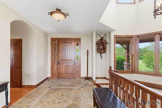 1740 7 Mile Road, Comstock Park, MI 49321