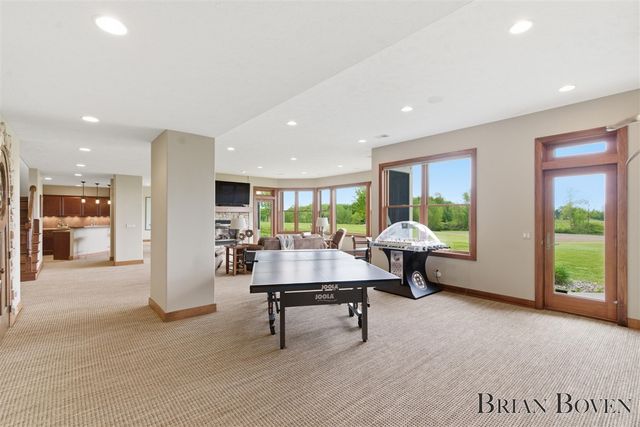 1740 7 Mile Road, Comstock Park, MI 49321