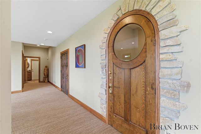 1740 7 Mile Road, Comstock Park, MI 49321