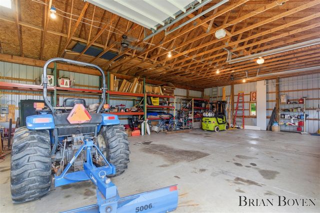 1740 7 Mile Road, Comstock Park, MI 49321