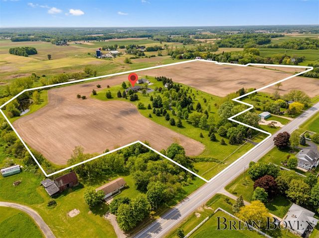 1740 7 Mile Road, Comstock Park, MI 49321