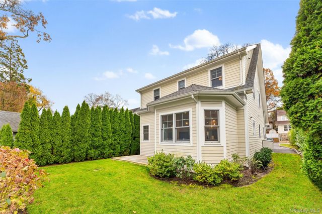 109 Lee Road, Scarsdale, NY 10583