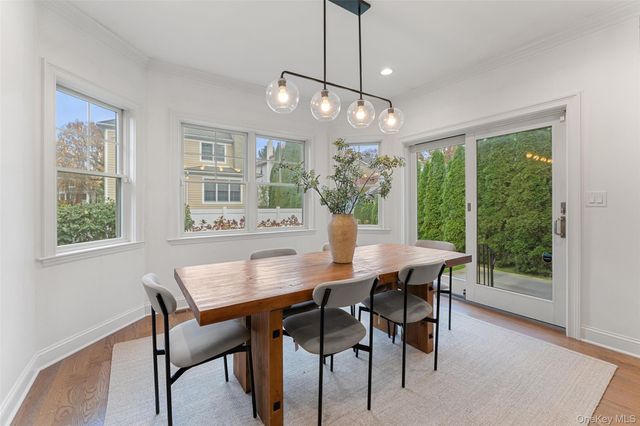 109 Lee Road, Scarsdale, NY 10583