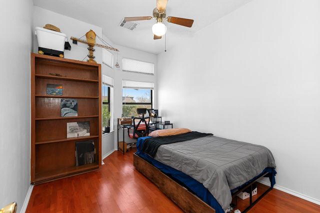 2802 Nueces ST 303, Austin, TX 78705