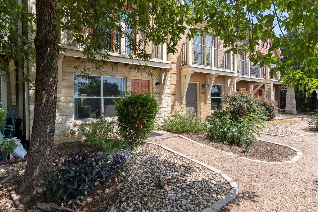 1101 Grove BLVD 803, Austin, TX 78741
