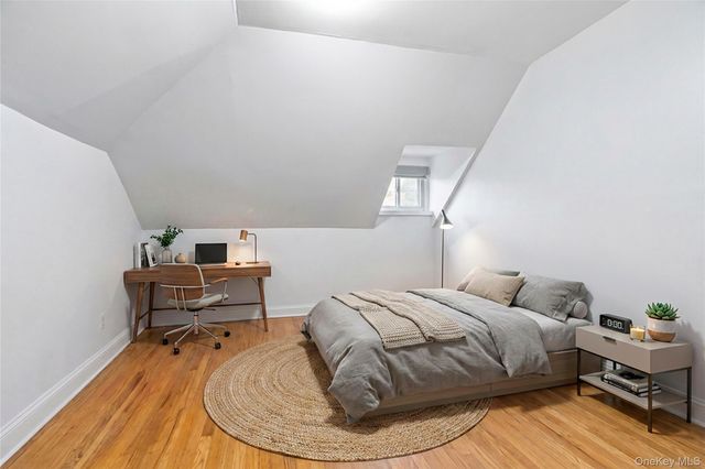 33-32 89th Street, Jackson Heights, NY 11372