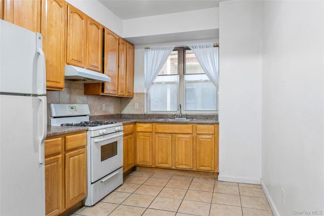 33-32 89th Street, Jackson Heights, NY 11372