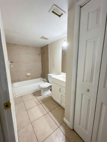 2814 SOMERSET PARK DRIVE 103, Tampa, FL 33613