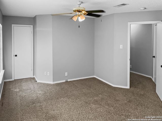 9315 BOWEN DR, San Antonio, TX 78250