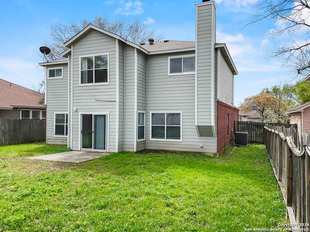 9315 BOWEN DR, San Antonio, TX 78250