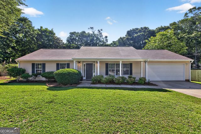 35 Sunnybrook Drive, Mcdonough, GA 30253