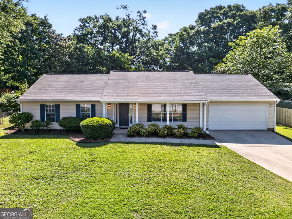 35 Sunnybrook Drive, Mcdonough, GA 30253
