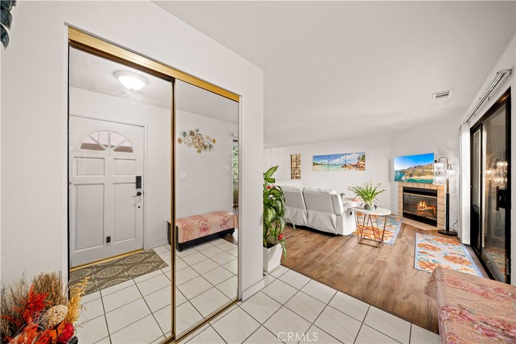 Image 11 of property listing at 4021 182nd #H, Torrance, CA 90504