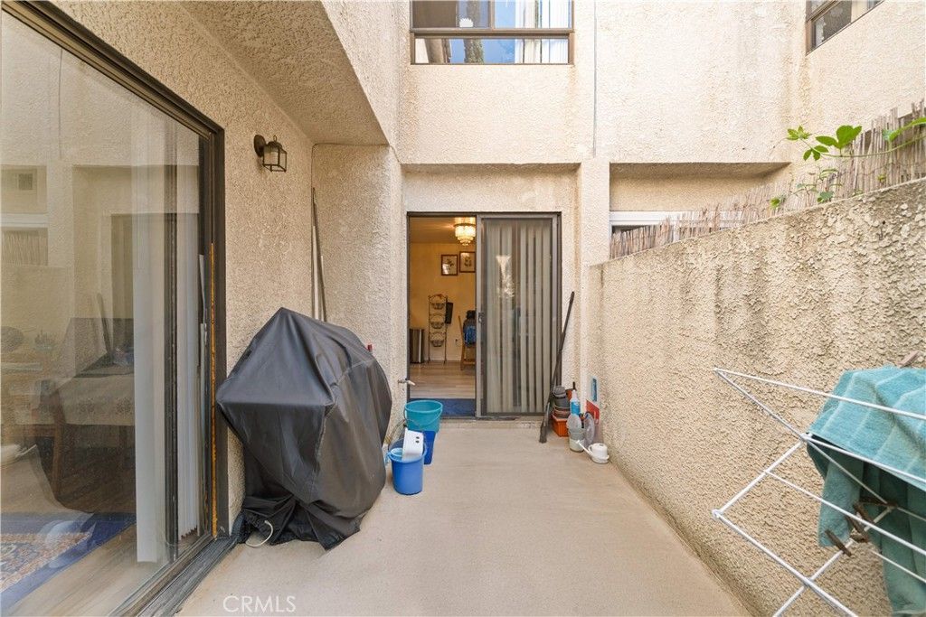 Image 22 of property listing at 4021 182nd #H, Torrance, CA 90504