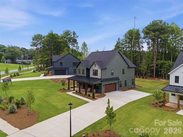 205 Parkdale Drive, Belmont, NC 28012