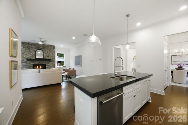205 Parkdale Drive, Belmont, NC 28012