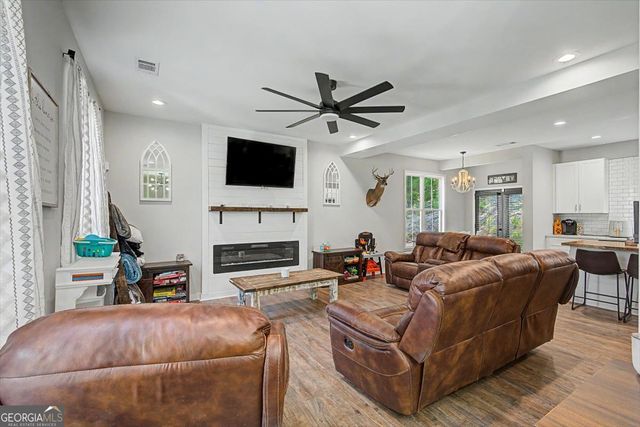 116 Autumn Path, Rockmart, GA 30153