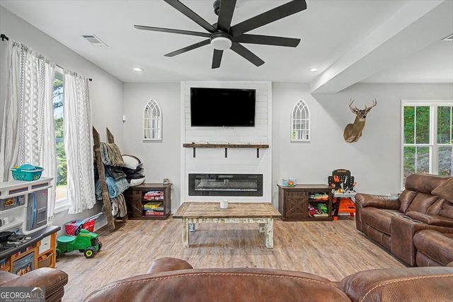 116 Autumn Path, Rockmart, GA 30153