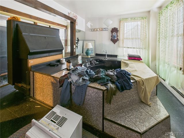 2403 Niagara Street, Buffalo, NY 14207