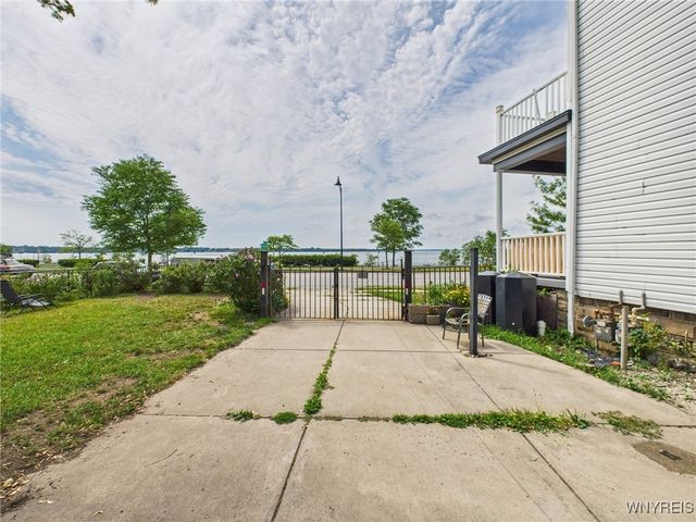 2403 Niagara Street, Buffalo, NY 14207