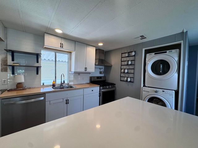 15500 Bubbling Wells Road 234, Desert Hot Springs, CA 92240