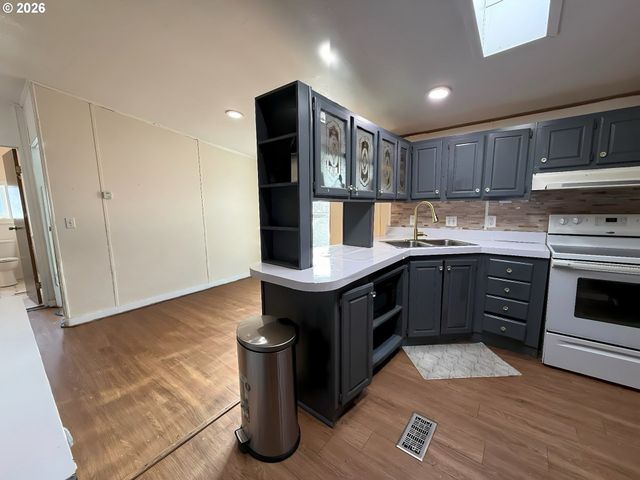 23200 Ne Sandy Blvd 52, Wood Village, OR 97060